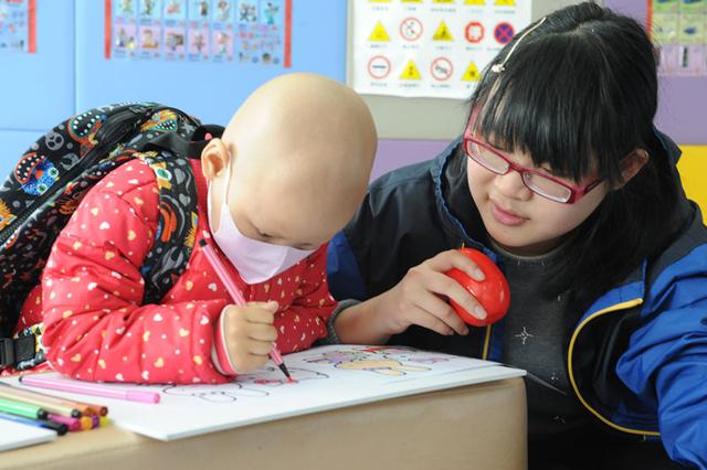 上海首家病房学校在市儿童医院揭牌