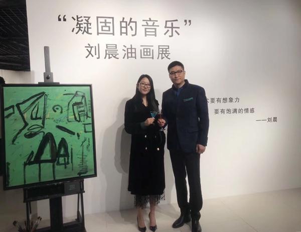 “凝固的音乐”刘晨油画展在上海当代艺术馆开幕