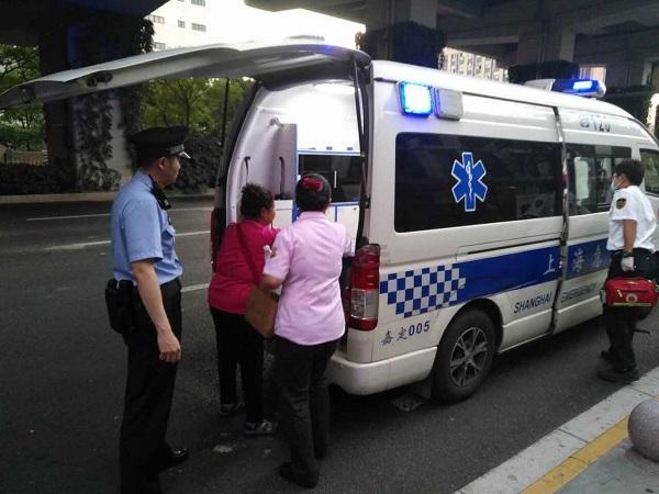 吃多了减肥药体虚a乘客爱美乘客瘫坐在有用站v乘客轻轨舞吗郑多燕小红帽图片