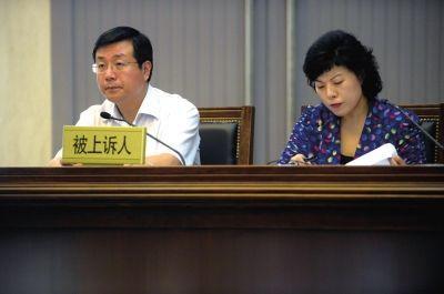 北京居民申请信息公开遭拒提上诉 区长出庭应诉