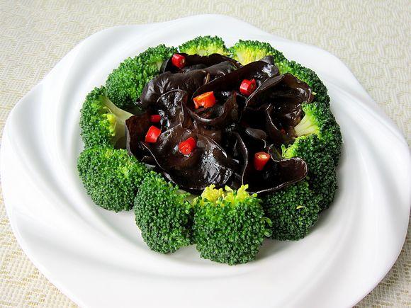 西兰花是v木耳木耳明星搭配食物可提高免疫力血蛤蜊怎么洗图片