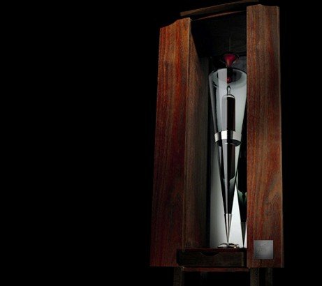 世界最贵红酒上市 一瓶10万英镑