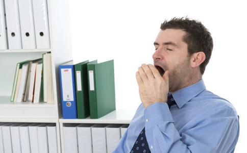 入秋应当午睡 但午休并非时间越长越好_大申网_腾讯网