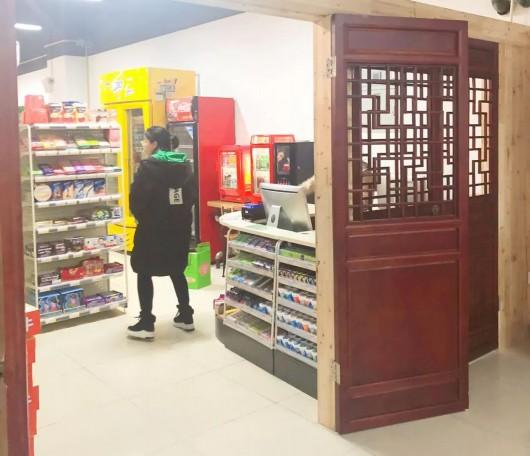 长宁又开了一家3000平米的大食堂 菜品种类多