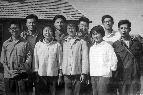 <em>王安忆</em>:父亲到老都是一名文青_大申网_腾讯
