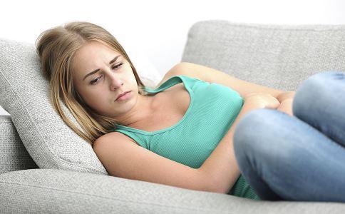 胃痛胃酸胃胀怎么办 日常饮食调养与穴位治疗