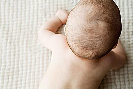 婴儿囟门护理要小心