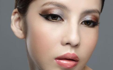 小眼睛怎么化韩式大眼妆_大申网_腾讯网