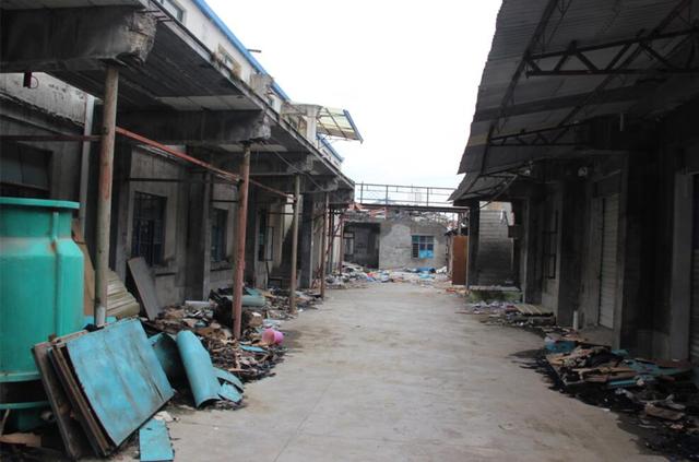 浦完成火灾隐患整治和重大火灾隐患挂牌单位摘