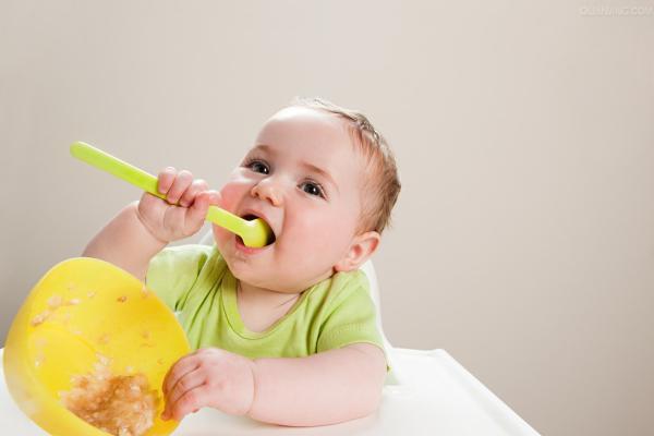 营养专家:婴幼儿到底该吃多少盐?