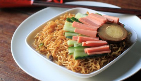 一碗面一根肠 其实营养已流失