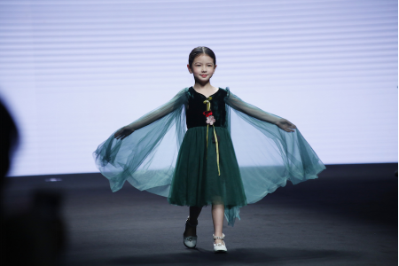 2018SS KIDS WEAR上海时装周童装发布完美