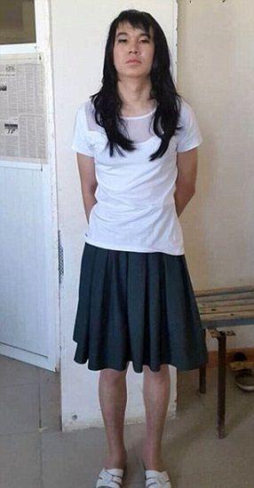 女友高考前焦虑 男子戴<em>假发</em>扮<em>女装</em>替考_大申网