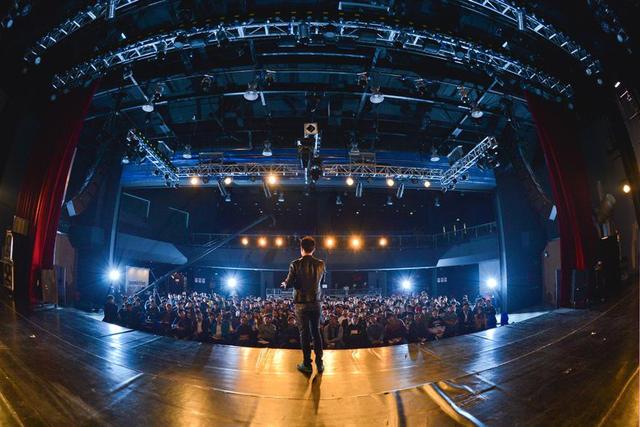 24Frames 果仁与智齿的全国巡讲正式启动