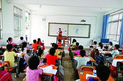 媒体调查:乡村教师招聘缘何遇冷?