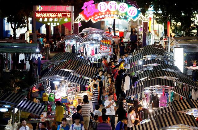 彭浦夜市"老朋友"转战"夜食尚"