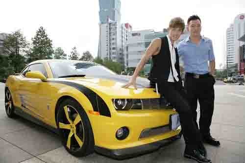 2013央视春晚 郭德纲于谦等男明星座驾_大申网_腾讯网