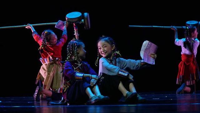 这场全国少儿舞蹈在上海国际舞蹈中心连演6天