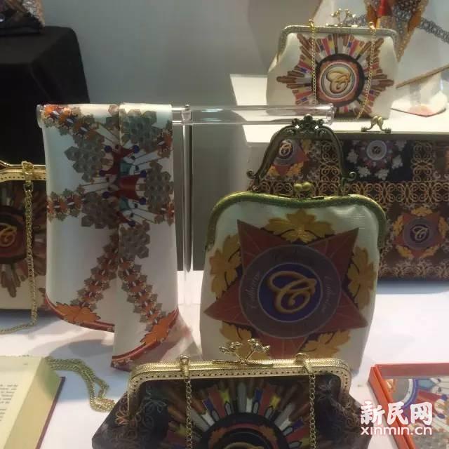 中国美院毕业生哭倒一片 毕业展上展品要被偷