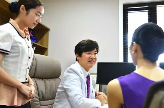 心灵之窗怎样整才最美?