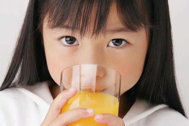 维C泡腾片会致BB尿结石?