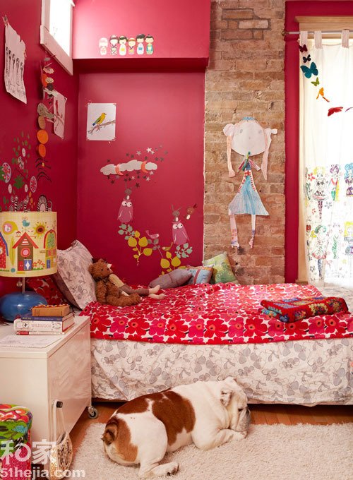 冷色调VS暖色调 卧室格调各取所需