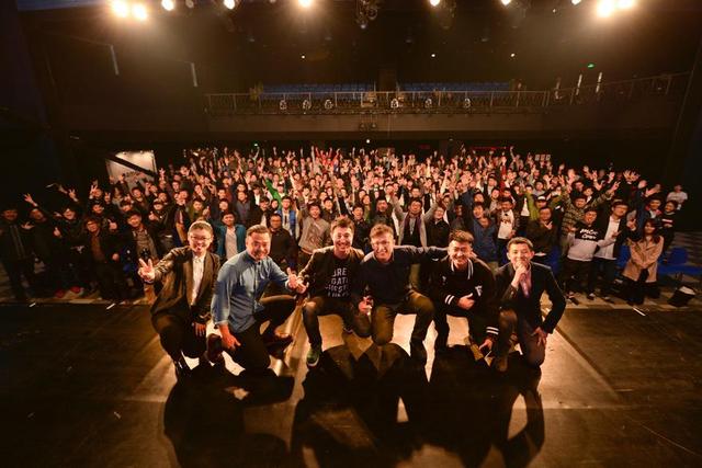 24Frames 果仁与智齿的全国巡讲正式启动