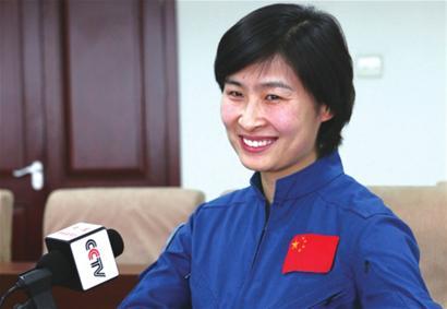 中国首位女航天员刘洋当上妈妈了