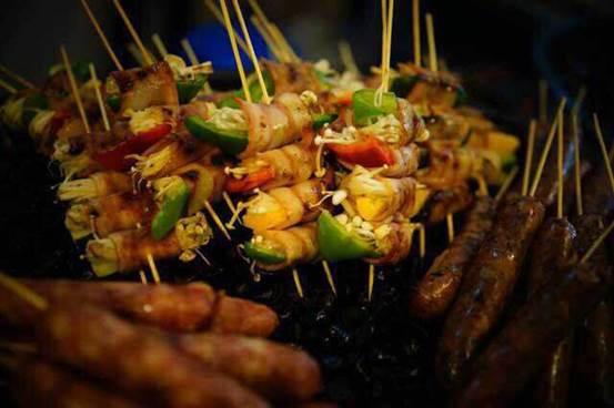 「彩虹欢乐嘉年华」台湾观光夜市引爆无锡