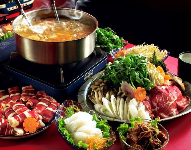 夏天到了 吃个酣畅淋漓的火锅要注意啥