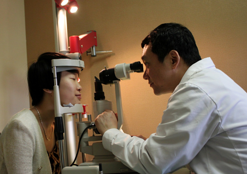 青少年近视治疗三大认识误区家长需重视_大申网_腾讯网