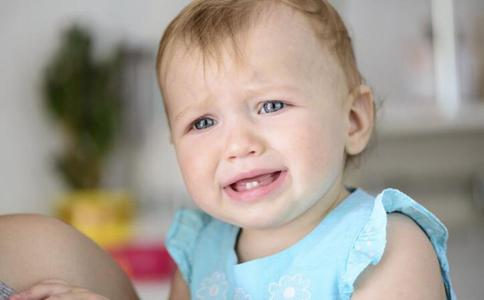 宝宝长牙慢 大多是因为遗传