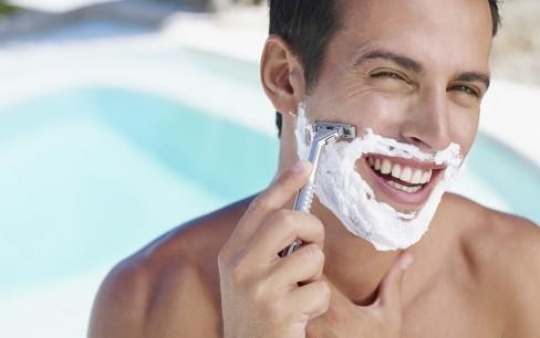 刮胡子有要诀 淋浴后别刮脸_大申网_腾讯网