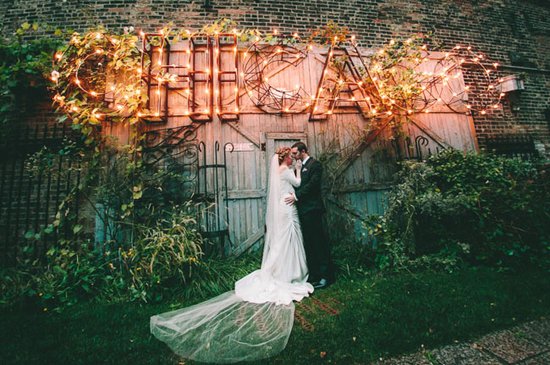 创意婚礼搜罗:烛光婚礼 水上婚礼