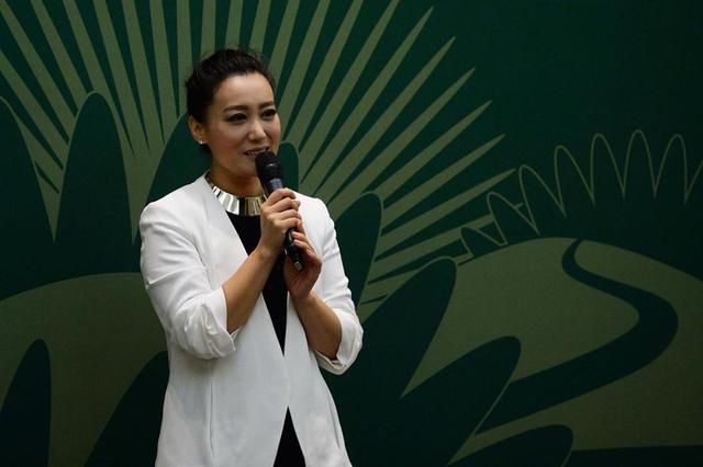 谭晶生子后首现破失踪传闻