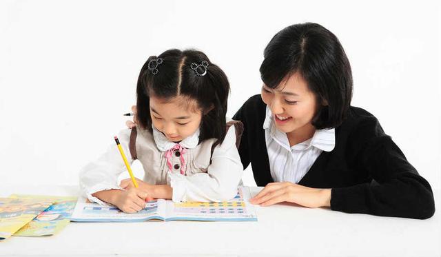 家长该如何帮助孩子提升学习成绩?