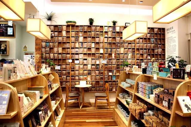 杨浦这些文艺书店 可能是最好的纳凉地