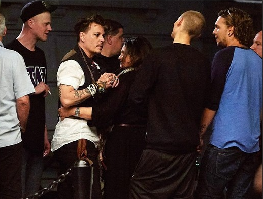 德普离婚官司未完再传街头冲突 酒保:一场误会