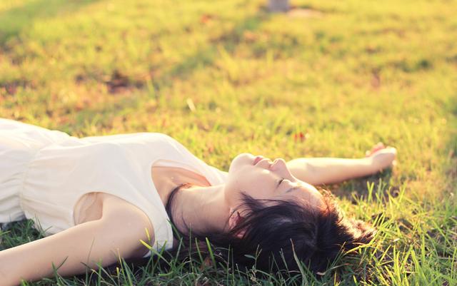 晒太阳好处多 如何正确晒太阳?