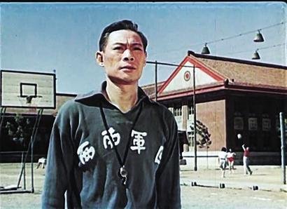 <em>女篮五号</em>》篮球王子刘琼逸事_大申网_腾讯网