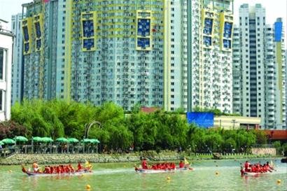 苏州河龙舟赛将现天龙、地龙、水龙相接