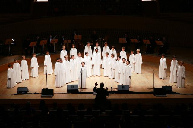 英国天使之翼童声合唱团音乐会开启天籁之音