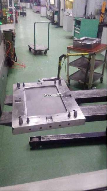 iPad Pro机身模具曝光 尺寸确实更大了!