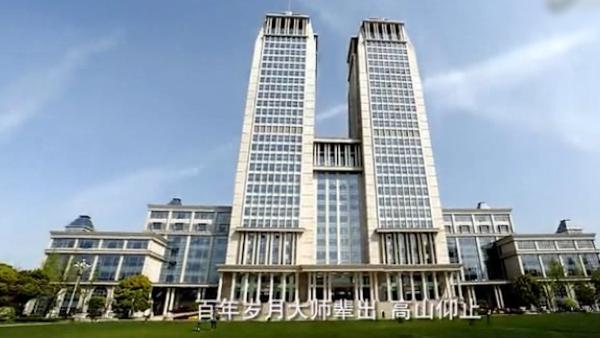 对话复旦宣传片制片人:坦诚接受大家对我的批