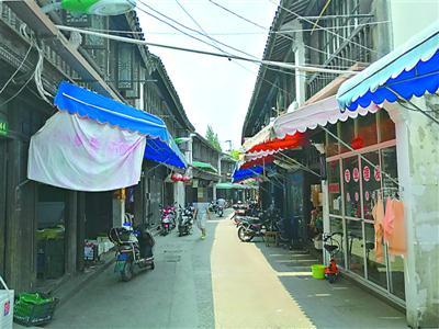 奉贤老街违法搭建 南桥塘历史文化风貌区何时