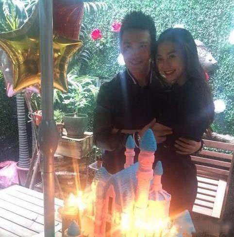  黄晓明送 baby 蛋糕署名  老婆 北京豪宅揭秘(图