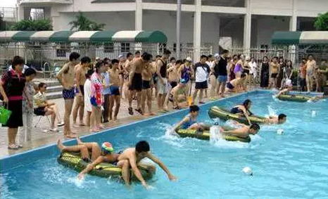 激情一夏碧桂园邀你 来一场湿身Party