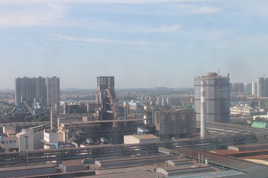 实地探访:石家庄18家污染企业搬迁 近百个楼盘