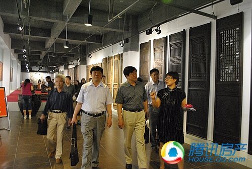 中国书法家走进正定高远古典家具文化博物馆