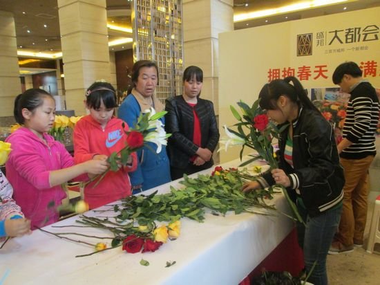 拥抱春天花满盛邦鲜花diy活动圆满落幕